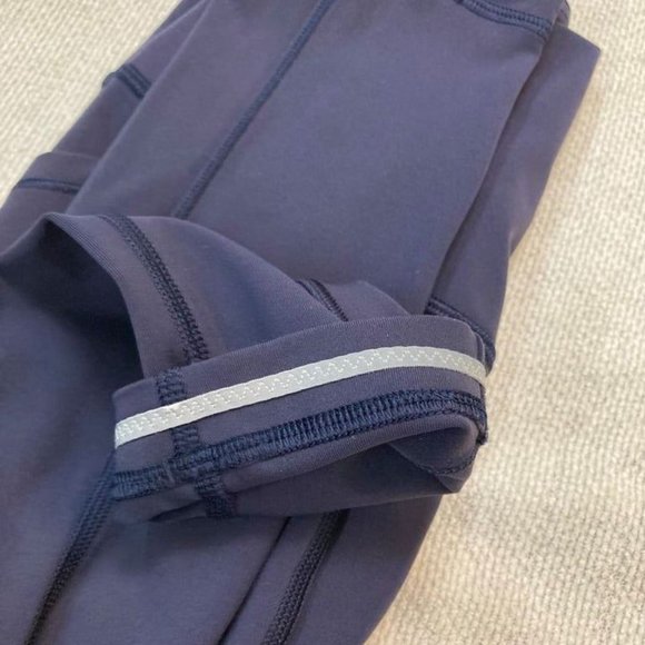 LULULEMON All The Right Places Pant II-Midnight Navy. Size 2 - Picture 8 of 8